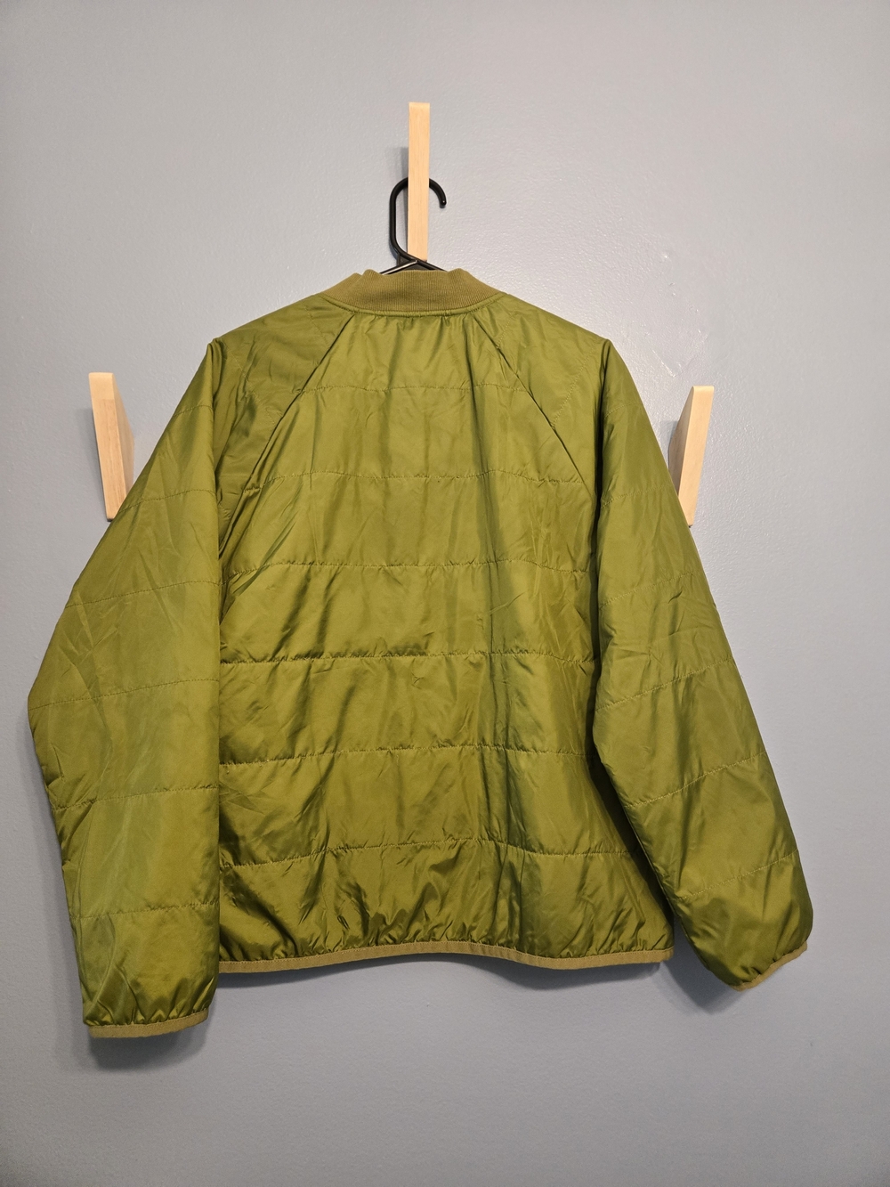 Marmot Olive Green Quilted Puffer Jacket - Picture 2 of 4